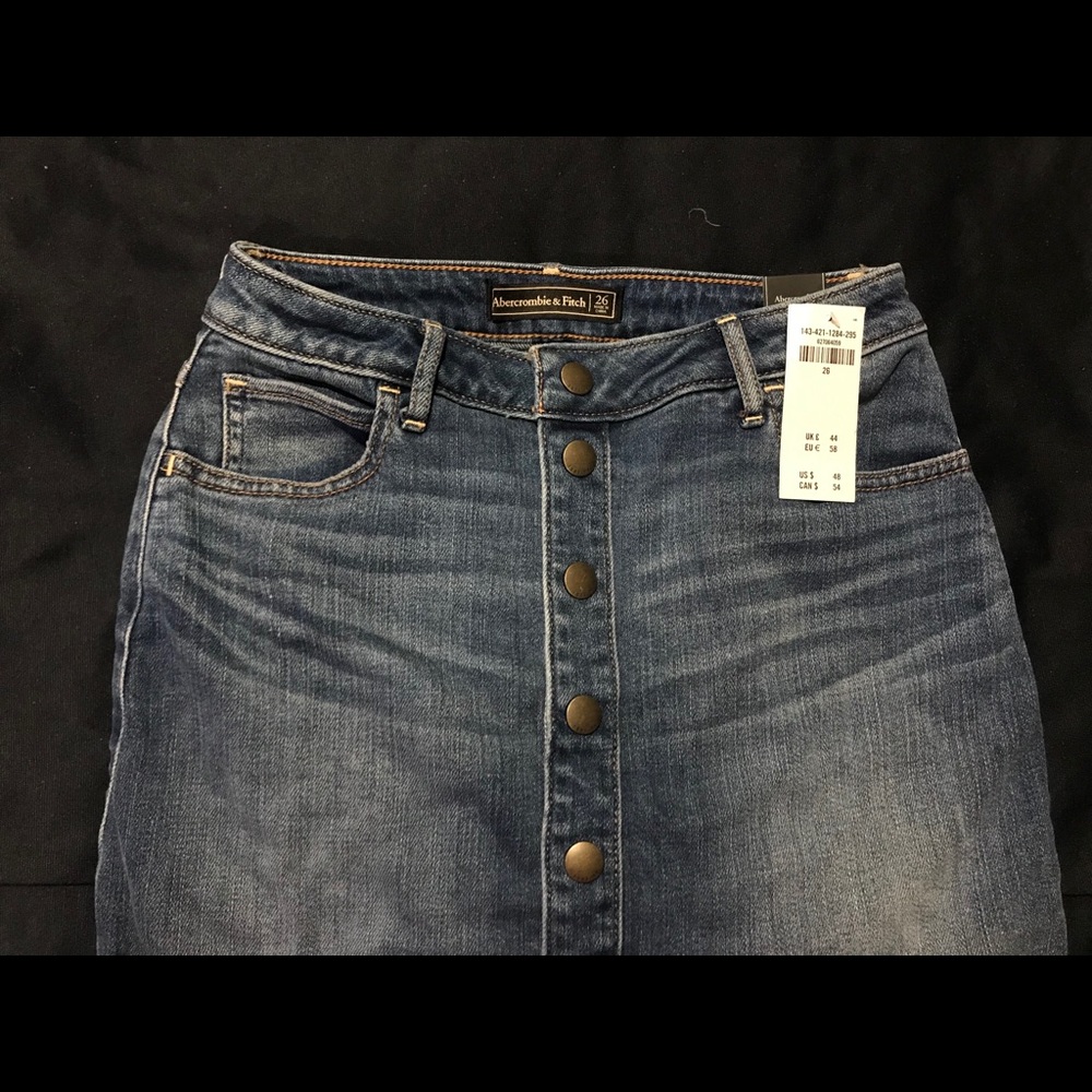Abercrombie New with tags jean Skirt size 0, 2, 26 - Picture 2 of 6